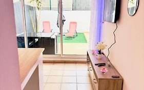 Le Petit Oasis