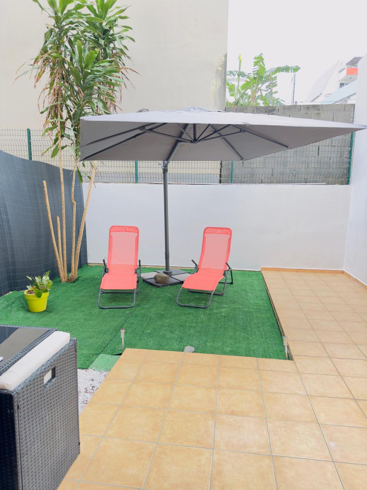 Appartement Le Petit Oasis à Saint-Denis Extérieur photo